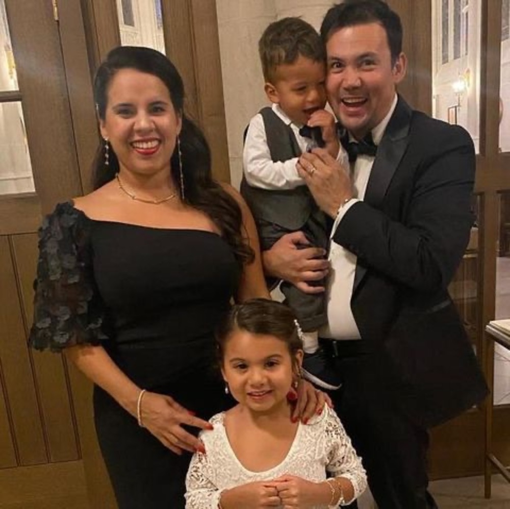 Meet your Posher, Diego